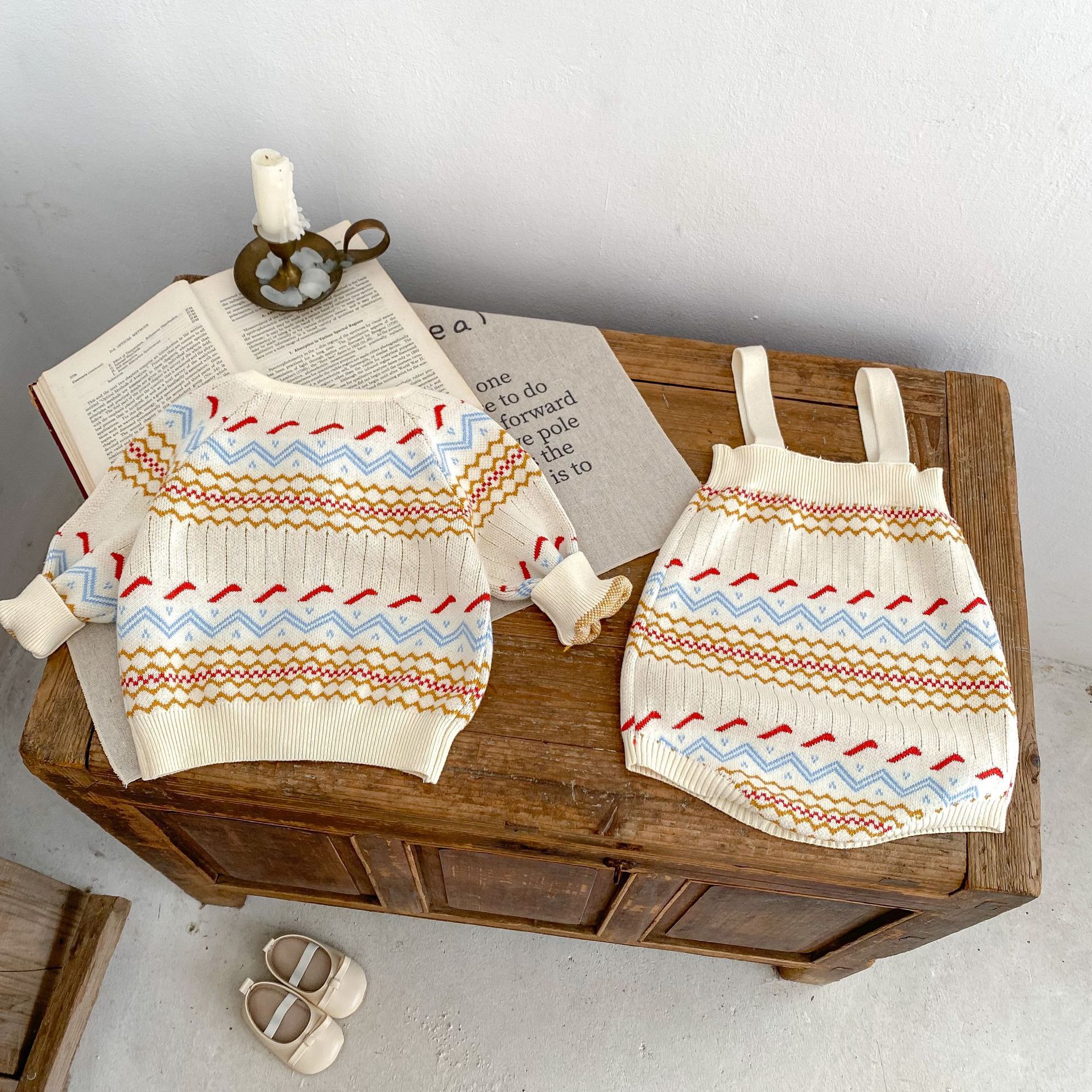 2024 őszi új unisex jacquard kötött szett fiúknak, lányoknak, babáknak, hosszú ujjú kardigán és khaki színben külön-külön_voghion.com