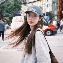 �͹��zƬ���¹������ʹ���ĸ����ñŮ����2025�@ĘС�̽����ñ