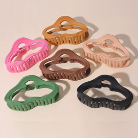 美发梳;化妆镜;发夹