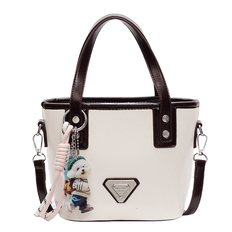 Paquete portátil de cuero de cera de aceite de alta calidad para mujeres 2025 nuevo estilo coreano bolso de hombro de estilo extranjero bolso retro versátil