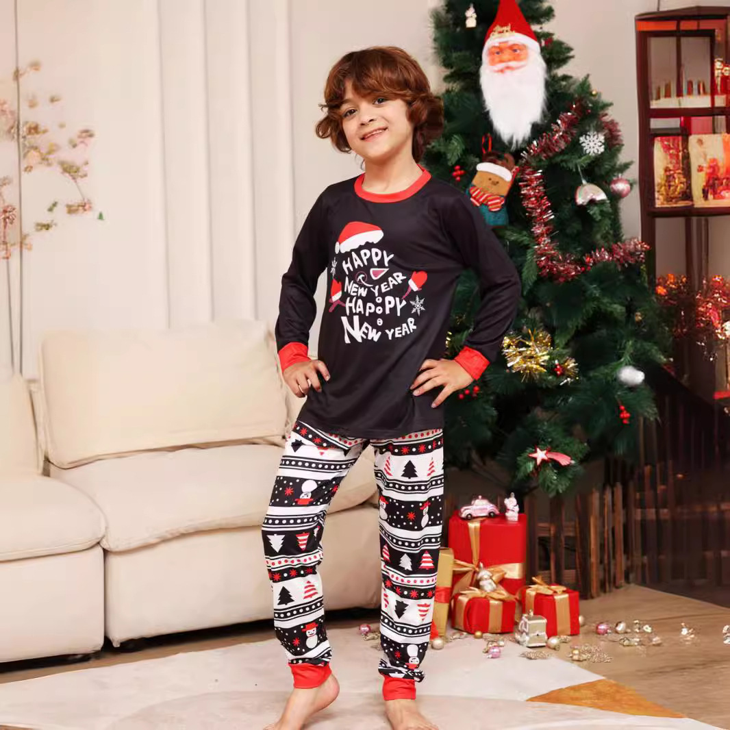 Weihnachtsalphabet Cartoon Schneeflocke Weihnachtsfamilienkleid bedrucktes Heimkleid Pyjama_voghion.com