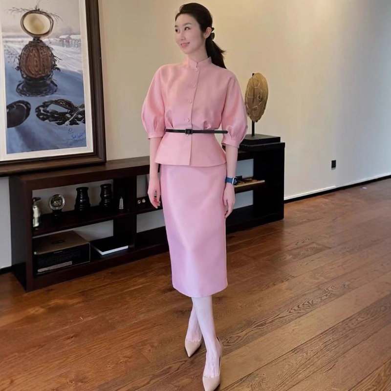 Early Autumn Important Occasions, Ladylike Elegant, Royal Sister Style, Accessible Luxury, High-End, Simple and Elegant Pink Dress Suit for Women Early Autumn Important Occasions, Ladylike Elegant, Royal Sister Style, Accessible Luxury, High-End, Simple and Elegant Pink Dress Suit for Women