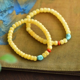 Natural Russian beeswax old bead single-Circle Bracelet full of honey chicken oil yellow floating white flower size of about 6.8mm