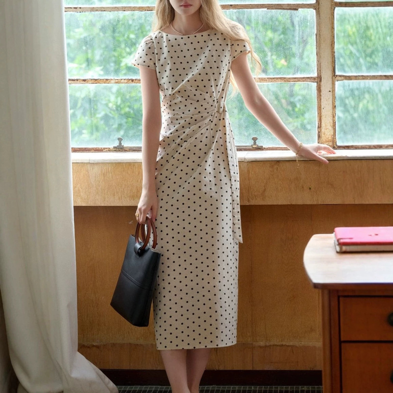 Simpleretro White Dew Song French-Style Minimalist Linen Irregular Pleated Adjustable Striped Dress for Women