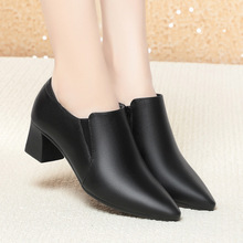 ܛƤ������ЬŮ���＾�¿��и��ָ���ڸ߸�ܛ������Ůʿ����ƤЬ