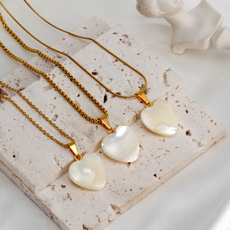 Retro Virgin Mary Heart Shape Titanium Steel Inlay Shell Pendant Necklace