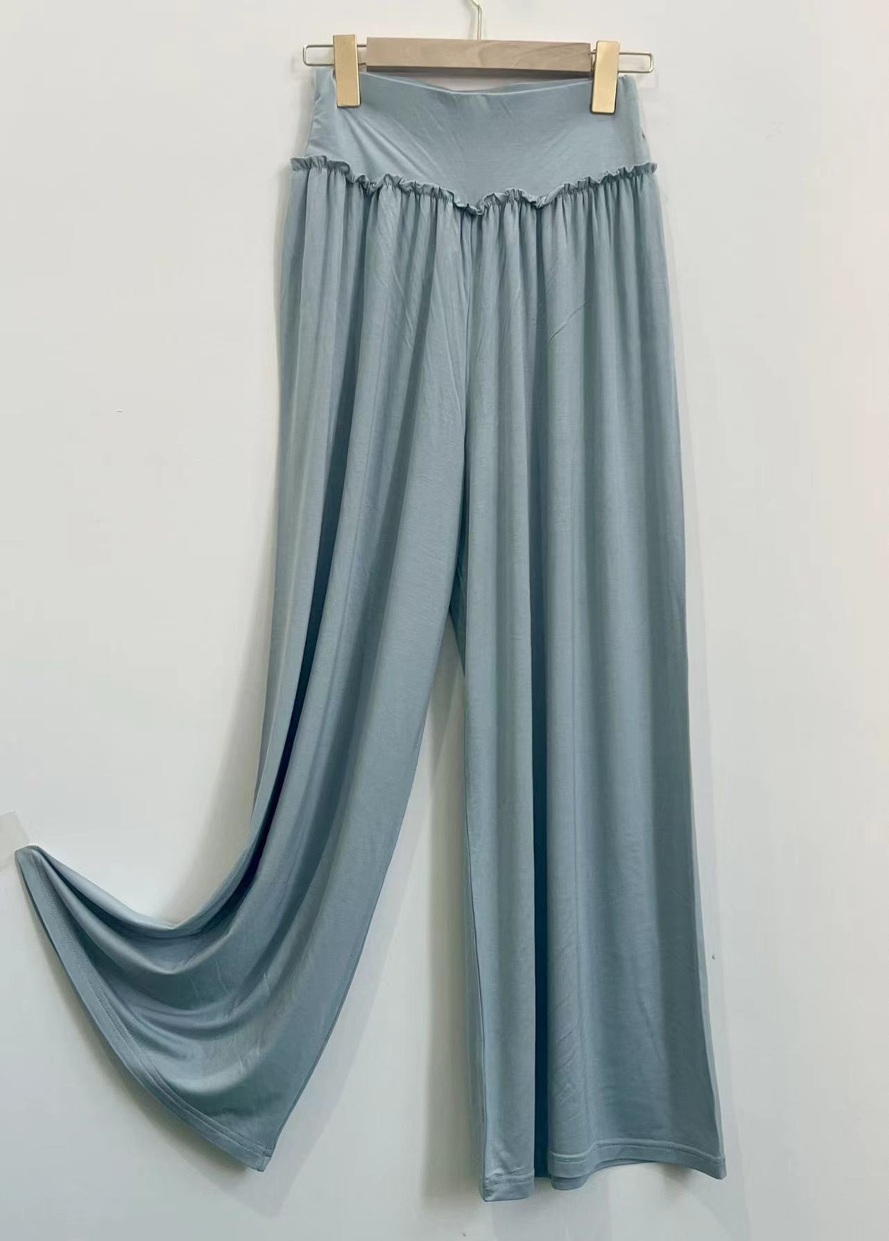 Небо синие брюки