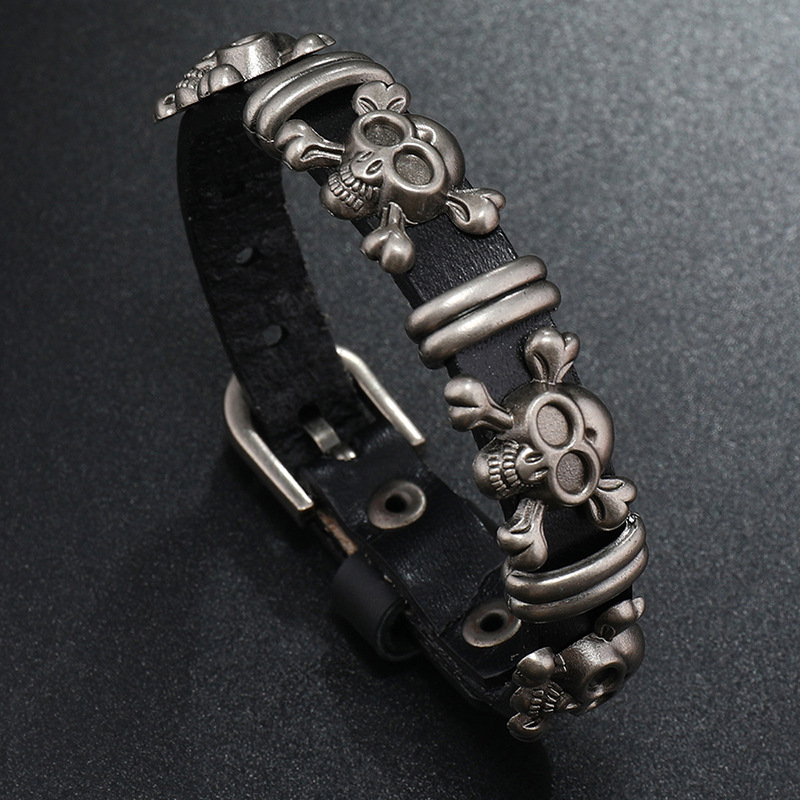 Skull Leather Bracelet Adjustable Retro Halloween Wristband_voghion.com