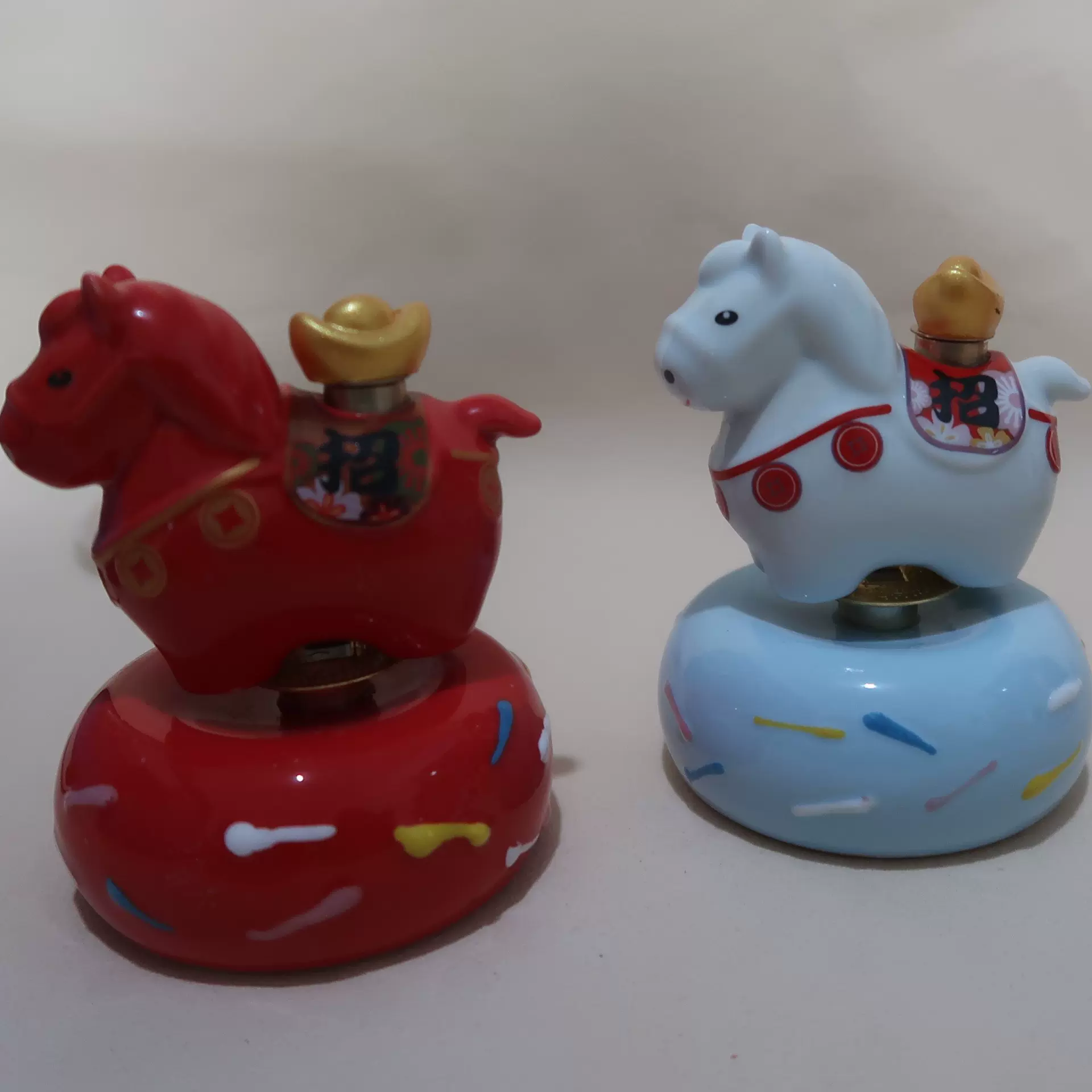 景德镇马上有钱陶瓷转转摆件小马创意桌面装饰马年吉祥物新年礼物