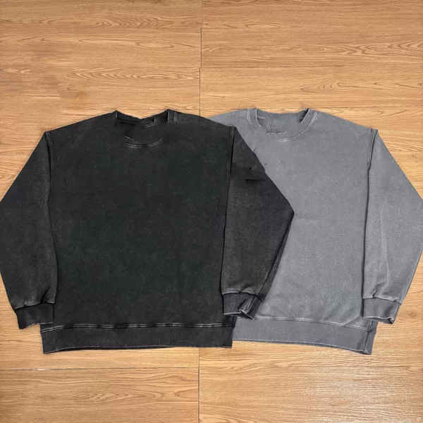 70545 New hooded sweatshirt