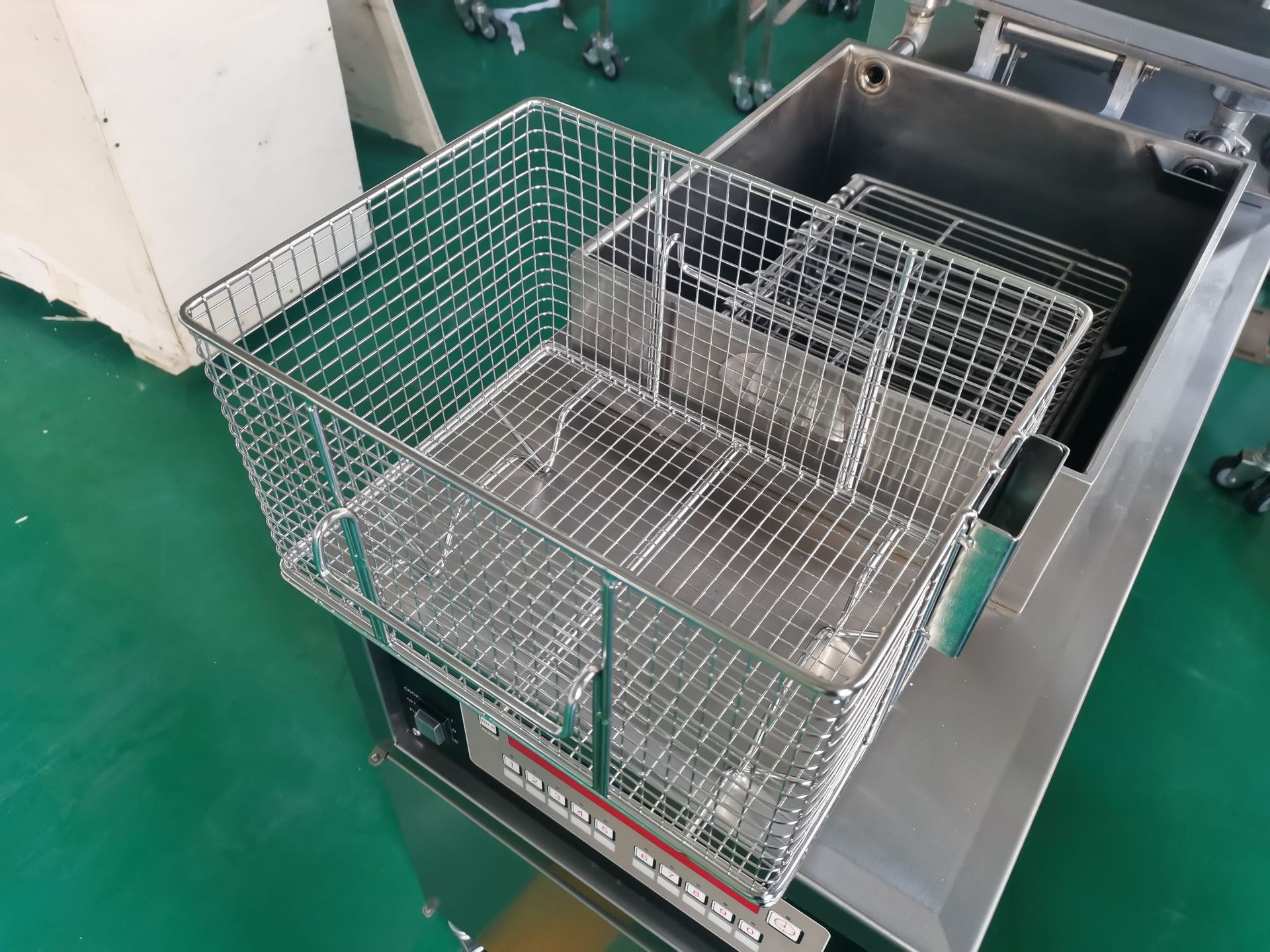 Lianfu PFE - 800 freidora de pollo a presión de calefacción eléctrica freidora de alta presión con sistema de filtro automático de aceite freidora