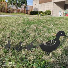 Christmas Courtyard Sign Creative Lawn Duck Family Metal Engraved Garden Decoration Insert