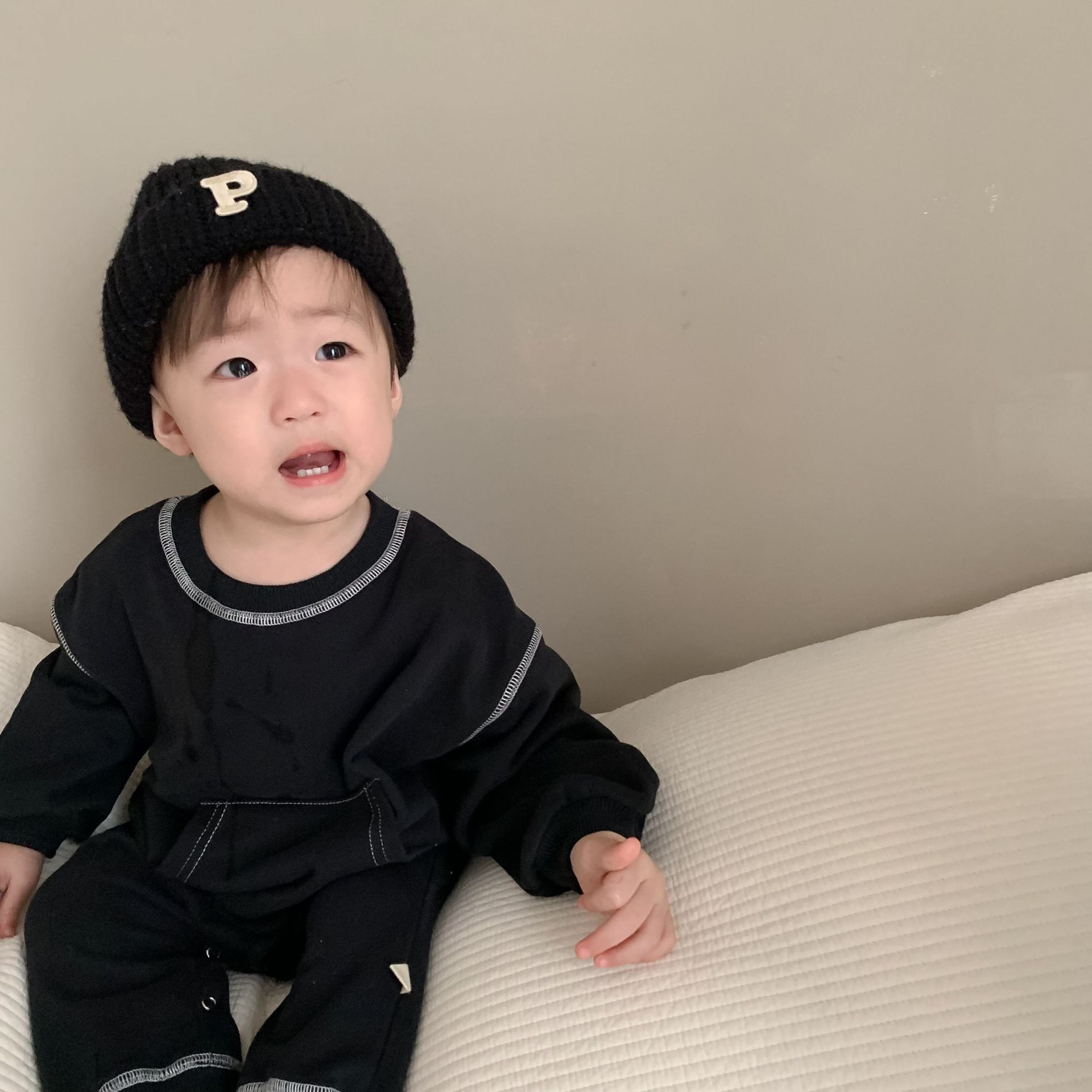 Bebé ropa de otoño, bata de bebé, ropa de otoño coreana para niños, 2025 otoño nuevo bebé bolsa de ropa de montaje