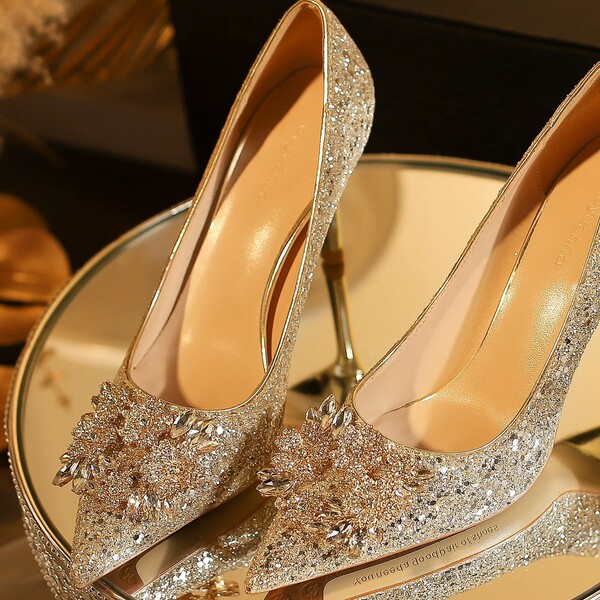 Wedding shoes for bride