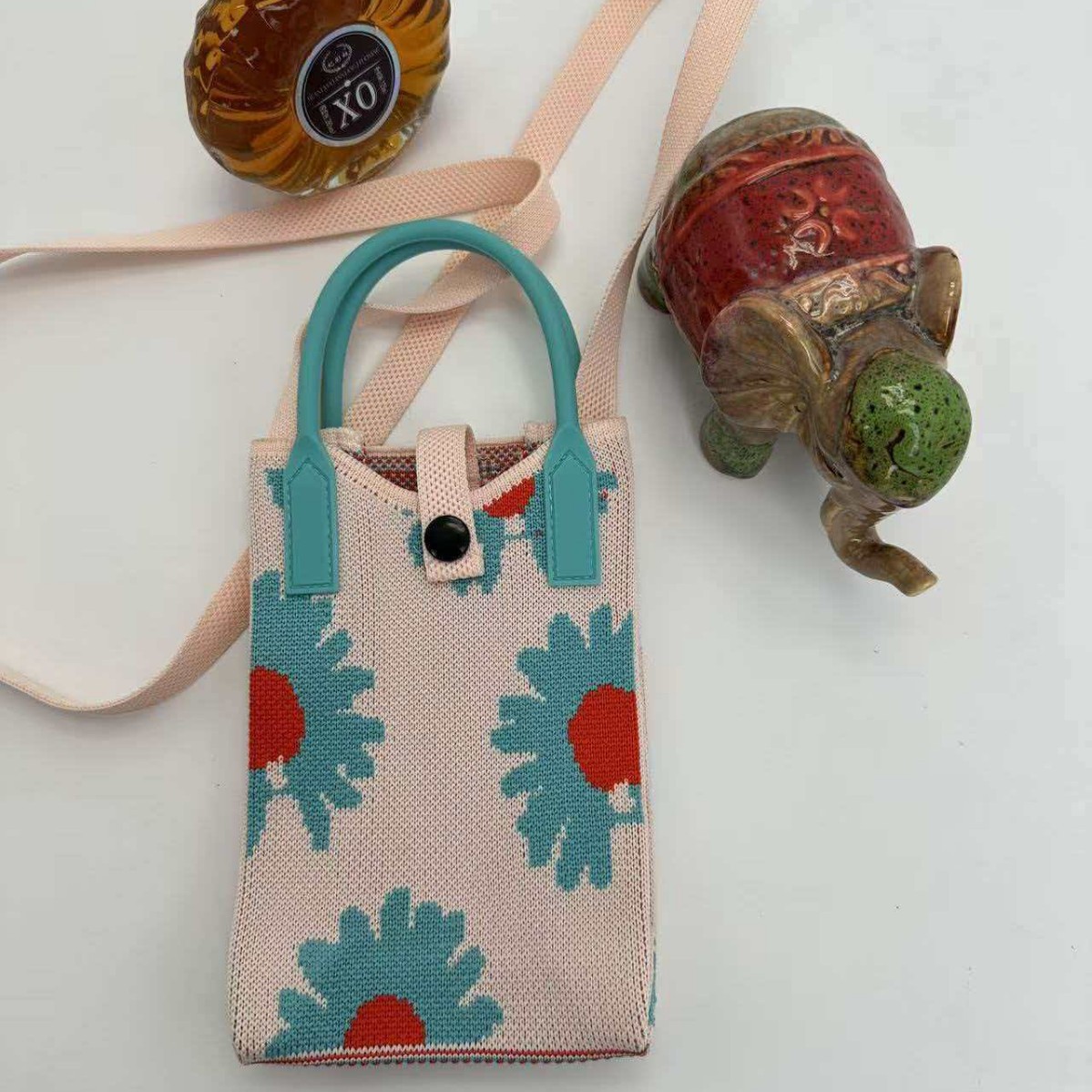 Cartoon Graphic Knit Compact Phone Crossbody Bag 2