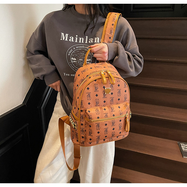 A cute little bear backpack for female college students in 2025, a new fashionable and trendy backpack with a large capacity undefined