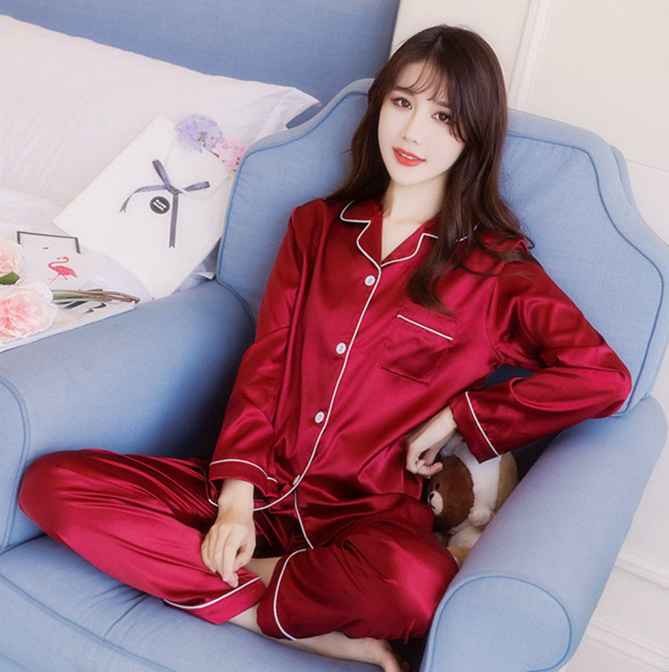 2022 pijamas cardigan de manga larga de mujer simulación de solapa de seda delgada solapa simple color sólido ropa de hogar traje de seda de hielo