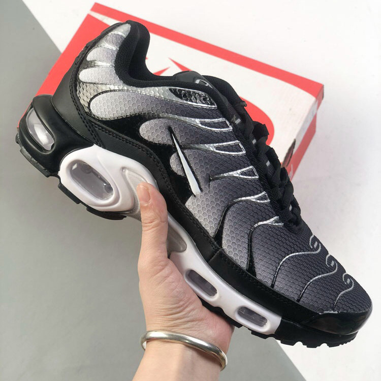 外国貿易 MAX TN ランニングシューズメンズエアクッションメッシュスポーツシューズエアウェーブ 3M アーチストリートトレンドジョギングシューズ|undefined