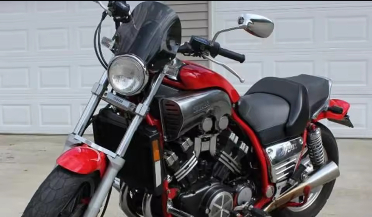 VMAX1200风挡