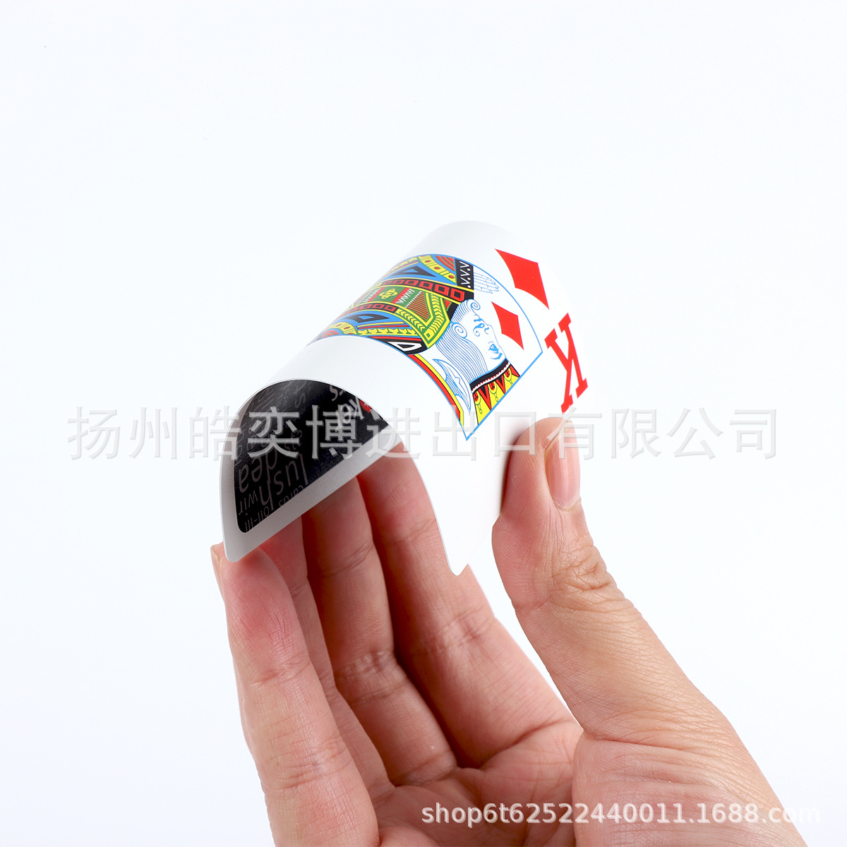 Cartas de juego de PVC de arena fina amarilla en stock, resistentes al desgaste, impermeables, buen tacto, no se rompen fácilmente, superficie lisa.