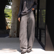 2025秋季灰色宽松阔腿弯刀裤时尚百搭显瘦设计感镰刀西装休闲裤女