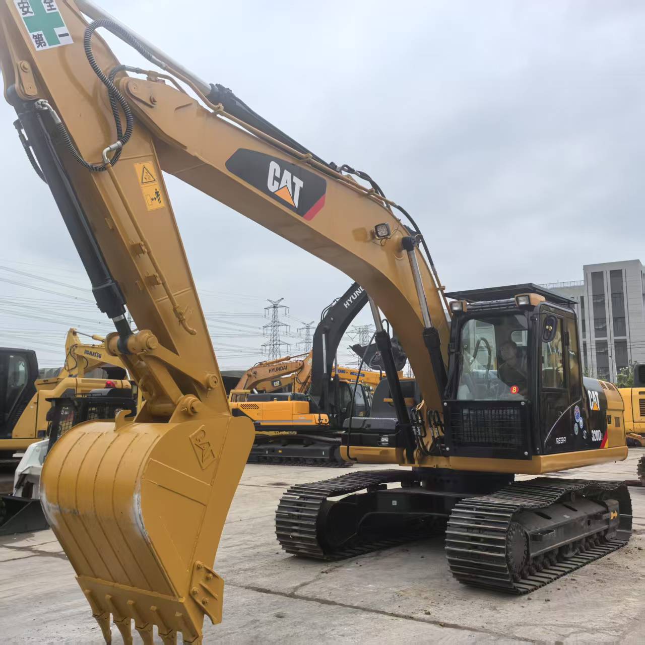 CAT320D挖掘机 外贸直销原装卡特320D挖机  二手挖机9成新 现货