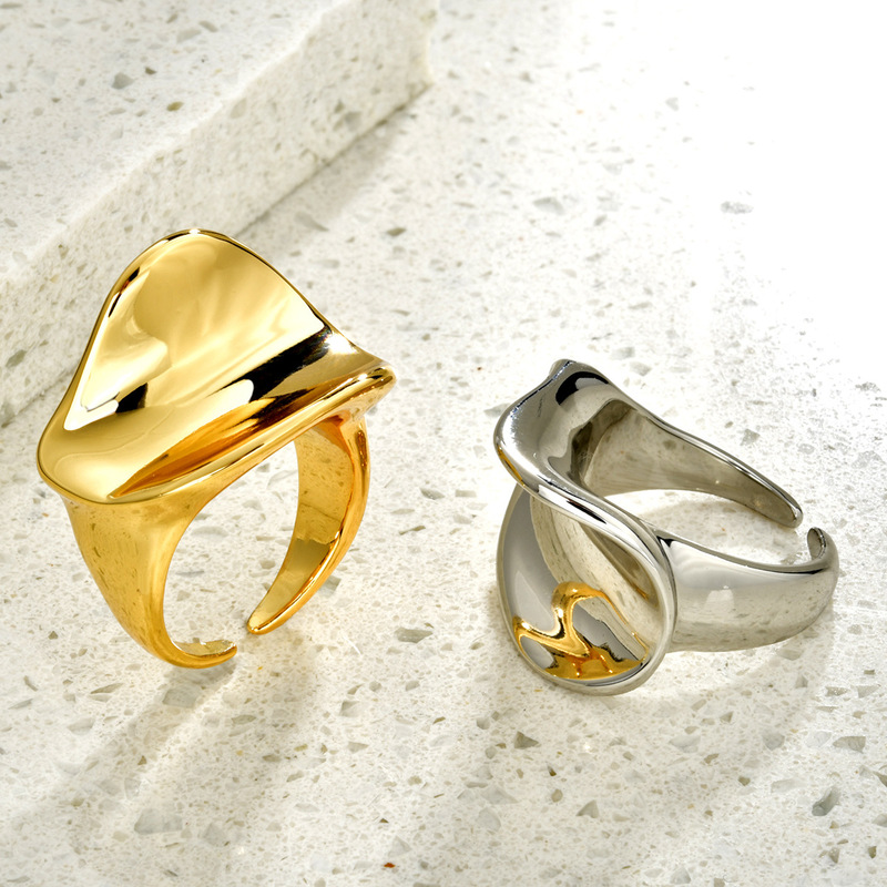 Light Luxury and High-End Feel, Irregular Metal Ring, Niche Designer Style, Curved Smooth Surface, 18K Gold Plated Open Ring for Women Light Luxury and High-End Feel, Irregular Metal Ring, Niche Designer Style, Curved Smooth Surface, 18K Gold Plated Open Ring for Women