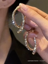 ����  ͨ�w���y���|���Ů��ʽС���OӋ�߼����p�ݶ��h�����L��