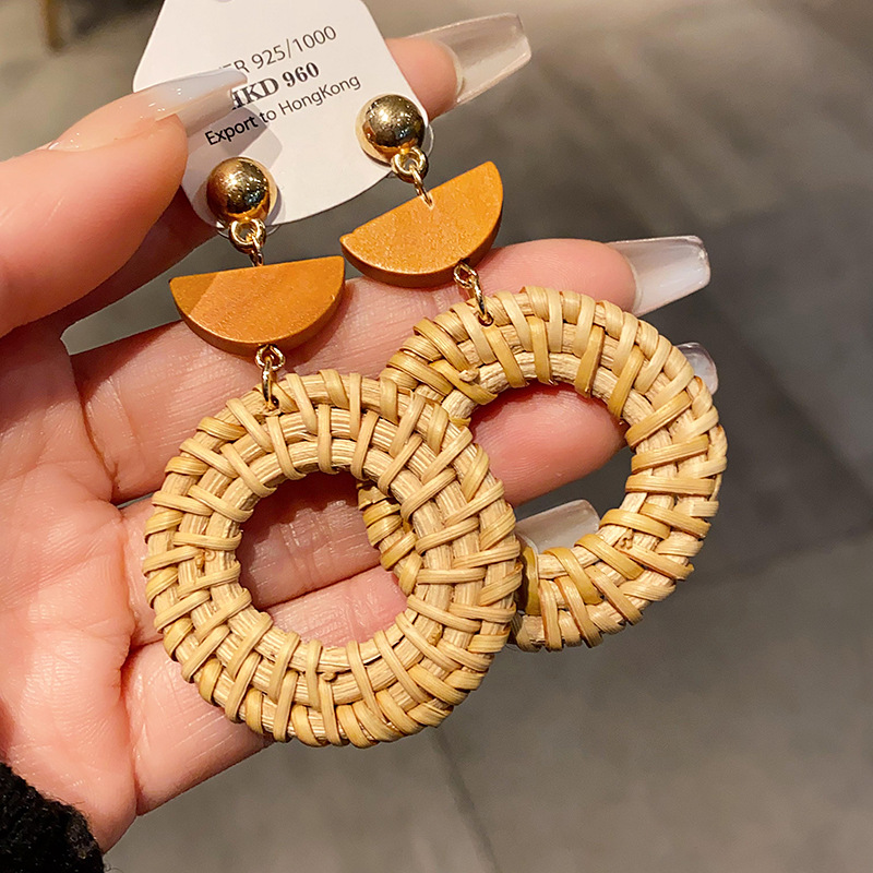 Bohemian round woven earrings fashionable exaggerated design ear studs earrings high-grade all-match earrings wholesale