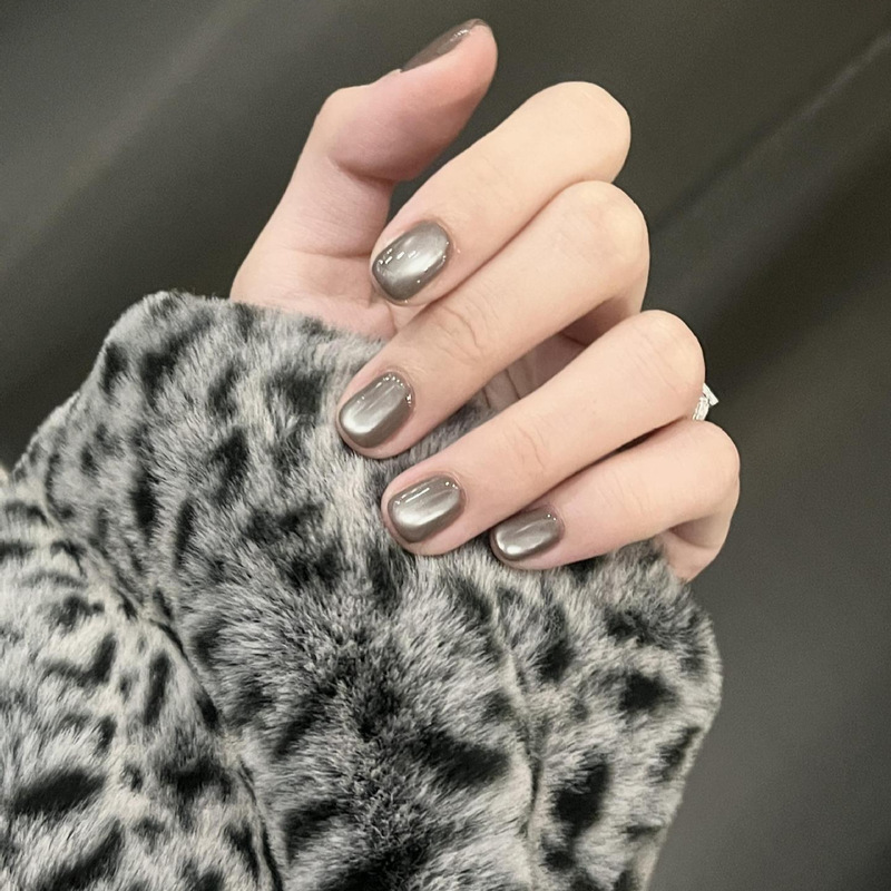 Gray-Tone Glass Beads Pure Color Cat-Eye Handmade Wearable Nails Simple Whitening Daily High-End Manicure Patches Fake Nails