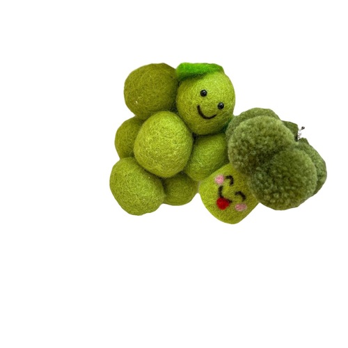 Creative vegetable broccoli key chain pendant cute plush doll school bag pendant couple gift GJ177