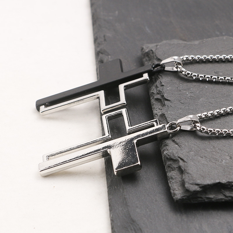 Minimalistische Redemption Love Entity Hohles Halbkreuz-Anhänger-Halskette aus Titanstahl, vielseitig einsetzbar für Männer und Frauen_voghion.com