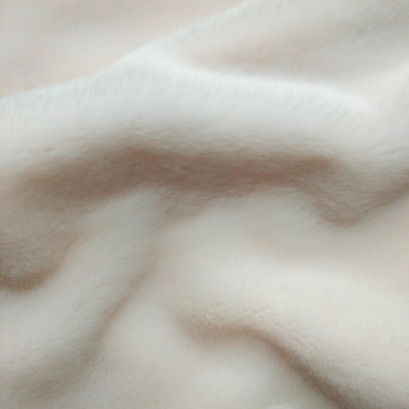 [Cixi Stuffed Manufacturer] Supply Double Yarn Super Soft Fur Artificial Plush Snow Boots Fabric