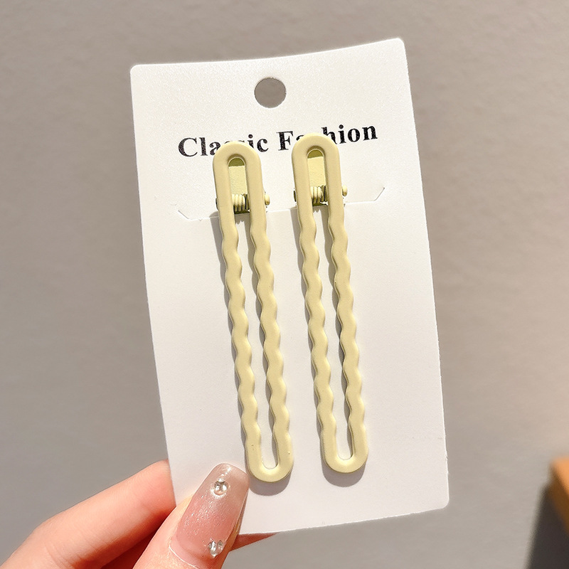 Coreana lateral frange clip de cabello de la frente de mujer sensación avanzada 2025 nuevo toque de dopamina clip de boca de pato