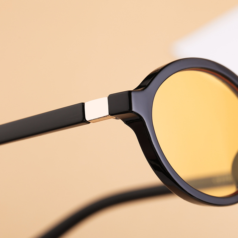 45g Weight Full Frame Glasses Structure Sunglasses Classification Pc Lens Material Round Frame Glasses Style Outdoor, Travel Occasion Solid Color Pattern Unisex Gender Simple Style Style Simple Style Solid Color Pc Round Frame Full Frame Glasses 1