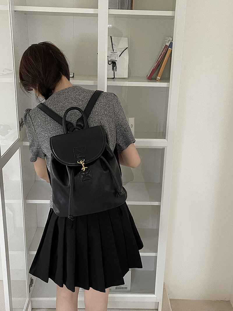 College style women's backpack 2023 spring new Korean ins black backpack, student large-capacity commuter bag_voghion.com
