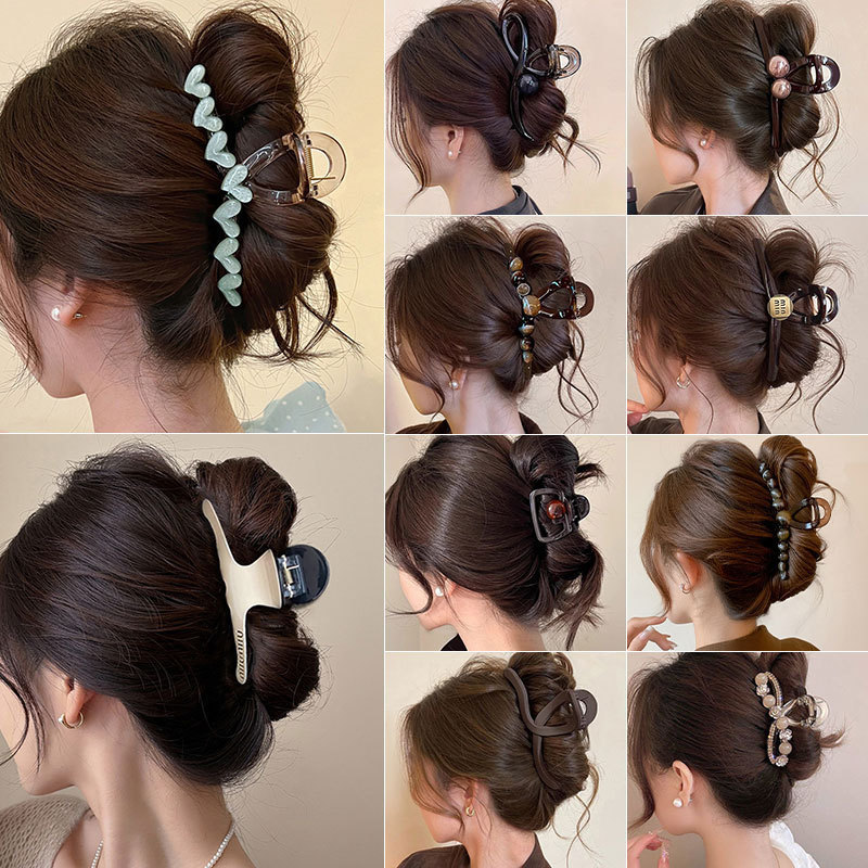 髪のボリュームを際立たせる韓国風ヘアクリップ、後頭部にフィットする万能ヘアクリップ、頭頂部が高く大きなサイズのシャーククリップ|undefined