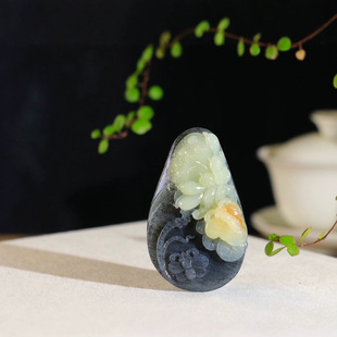Jin Yu Tang Xinjiang Boutique Hetian Jade Butterfly Love Flower Pendant Pink Good Seiko Carved Butterfly and Flower Picture Harmony