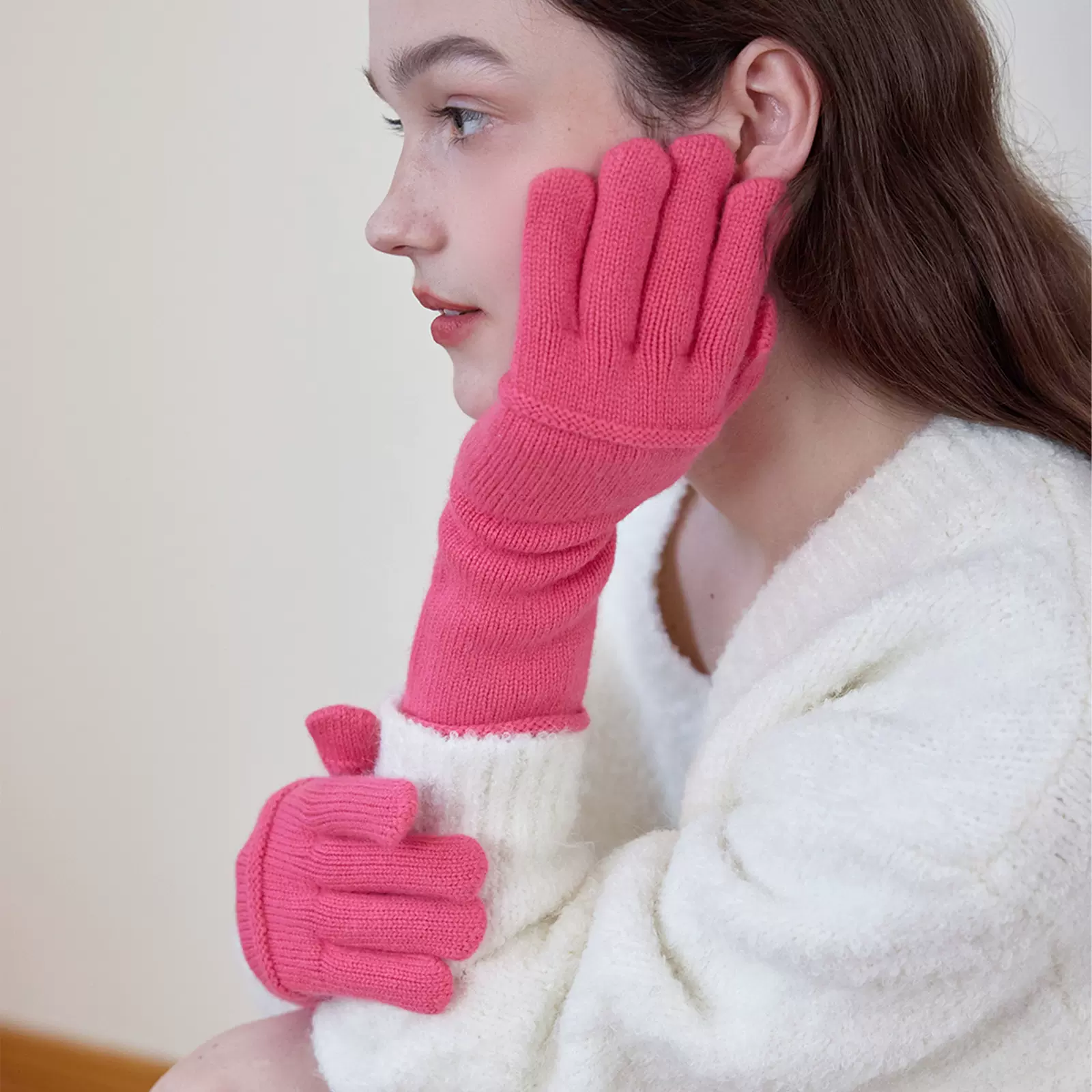 韩系长筒纯色羊毛针织手套女冬季保暖纯色露指可触屏五指手套厂家