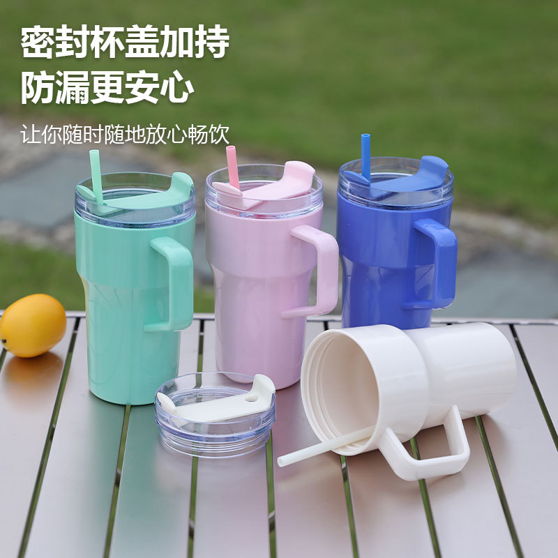 Fábrica directa para el nuevo 22oz taza de automóvil de plástico con mango de taza de agua portátil cariñosa taza de paja