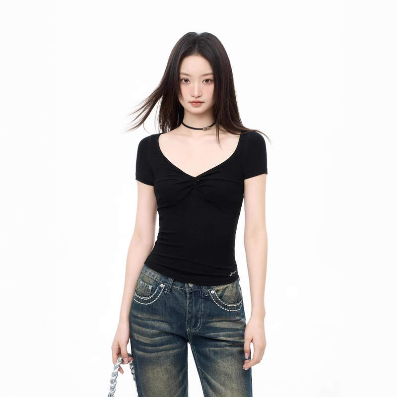 Black V-Neck Cotton Large Neck Shoulder Short-Sleeved T-Shirt Women's Summer Slim-Fit Inner Base Shirt New Style Top Women's 2025 Black V-Neck Cotton Large Neck Shoulder Short-Sleeved T-Shirt Women's Summer Slim-Fit Inner Base Shirt New Style Top Women's 2025