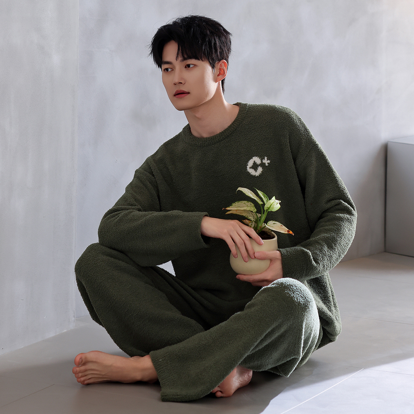 Pajamas for Men 2025 Autumn and Winter New Half-Velvet Home Clothes Men's Suits Thickeneded Coral Velvet Winter Warm Clothes