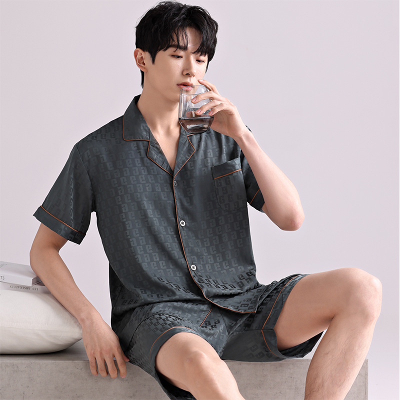Ice Silk Pajamas for Men, Spring and Summer Lightweight and Breathable Pajamas, Men's Short-Sleeved Shorts, Simple Men's Pajamas for Teenagers
