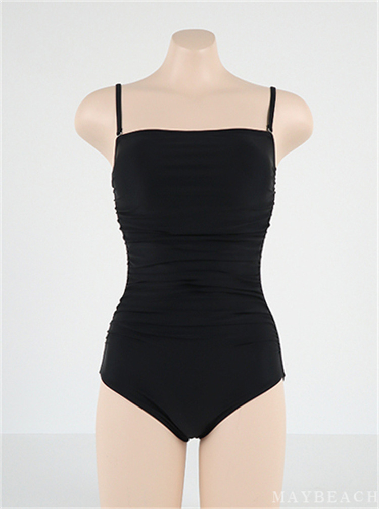 Swimsuit Image 16