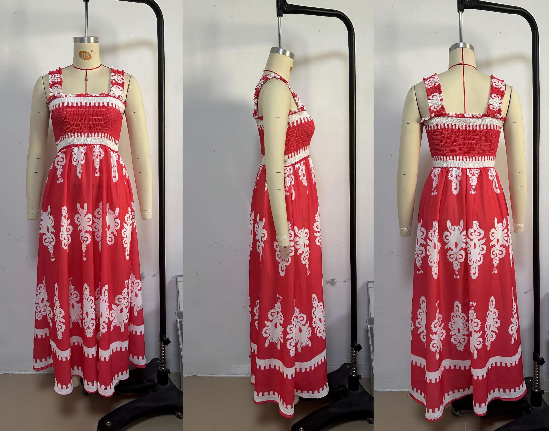 364g Weight Maxi Long Dress Dress Length Type Sleeveless Sleeve Length Strap Dress Dresses Type Polyester Fabric Type High Waist Waist Line Holiday Occasion Strap Neckline Loose Fit Type Printing Pattern 2025 Spring and Summer Season Women's Gender Elegant, Vacation Style Wholesale Women's Elegant Vacation Printing Holiday Strap Sleeveless Strap Dress 1
