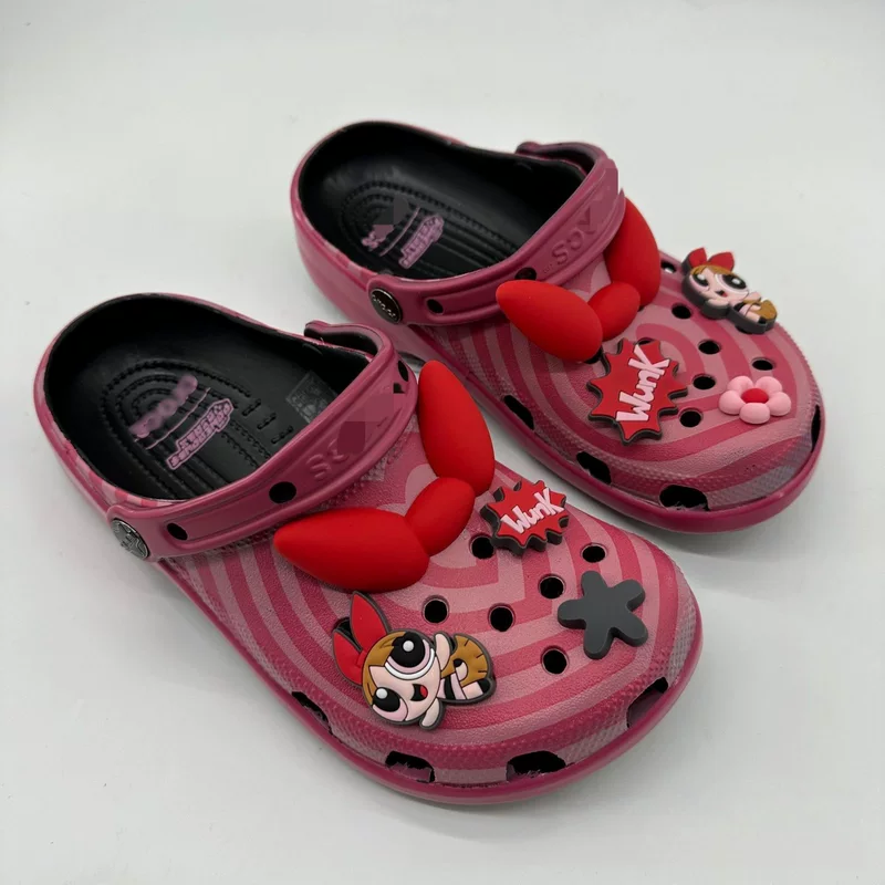 Подарочные аксессуары The Powerpuff Girls II эксклюзивные, стиль родитель-ребёнок Crocs, доступные для юных и женственных, могут быть оптовой продажей и отправкой от имени других.