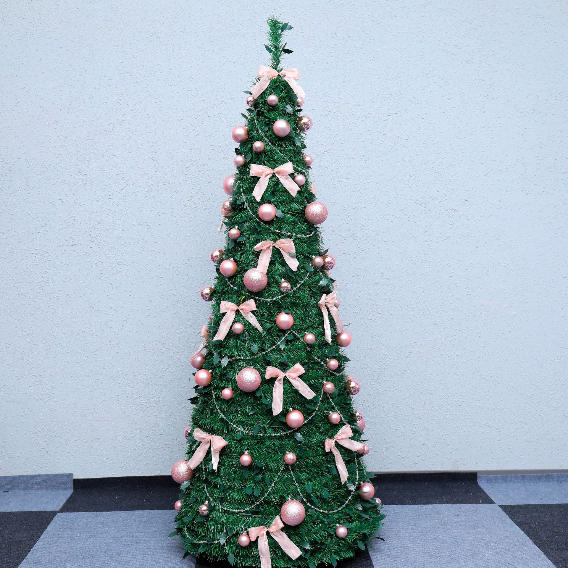 Árbol de Navidad retráctil plegable paquete doméstico decoración de Navidad árbol de torre de PVC 1.8m nuevo solo transfronterizo