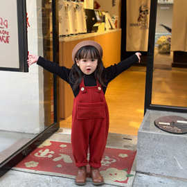 婴幼童兔尾巴背带长裤毛衣2026秋冬圣诞新年款男女宝宝连体冬季