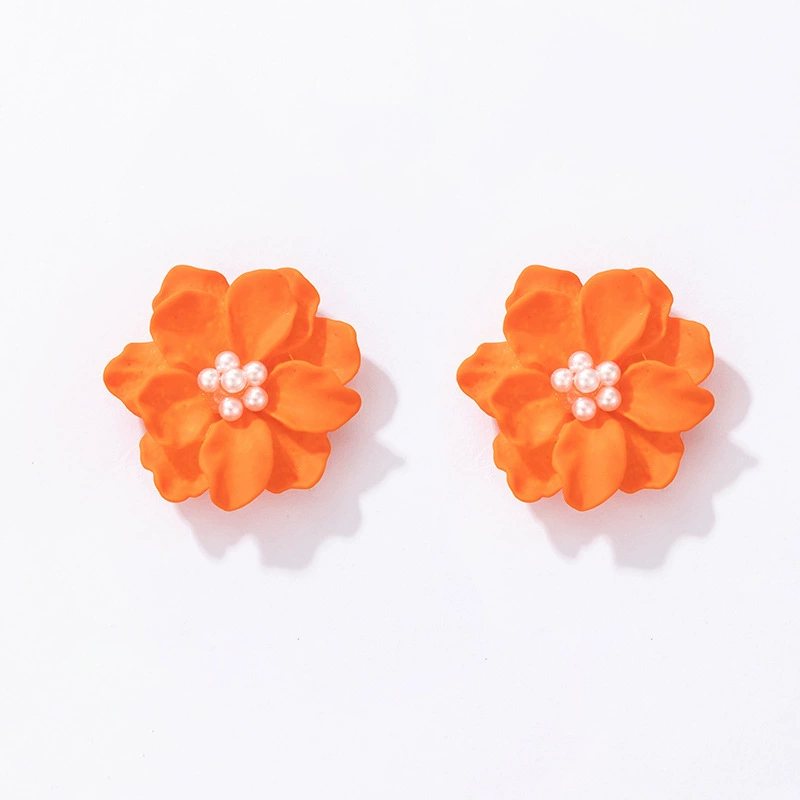 Серебряная булавка/игла? Но это не булавка. Original: "Silver needle, fresh cute universal small design earrings, flowered, Korean style, high-quality style" перевод: "Серебряная серьга-булавка?" Let's craft: "Серебряные серьги-пуссеты: милый универсальный маленький дизайн, цветочные, корейский стиль, высокое качество"