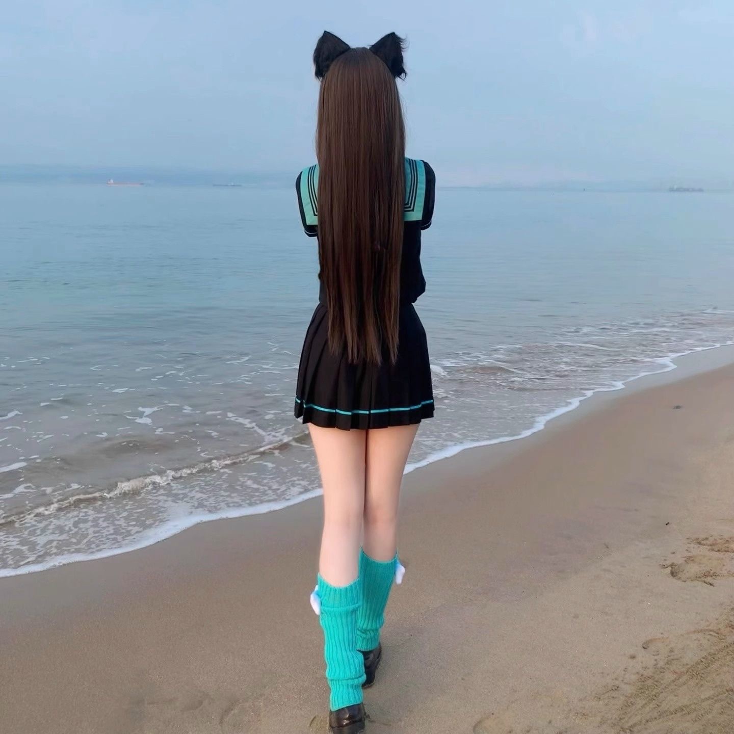 Parochňa Connie Nadýchaná malá Mimi Parochňa na celú hlavu 75 cm dlhé rovné vlasy prirodzené a znižujúce vek
